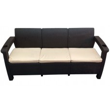 Трехместный пластиковый диван Yalta Sofa 3 Seat